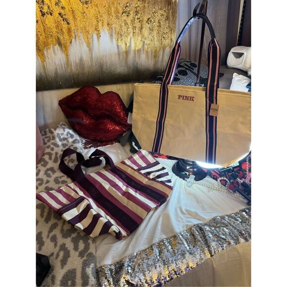 Victorias secret vS pink lot of 2x nwt canvas tote bags purse pocketbook - Picture 1 of 3